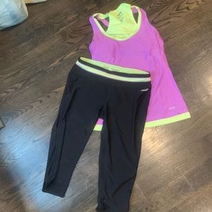 Avia workout set